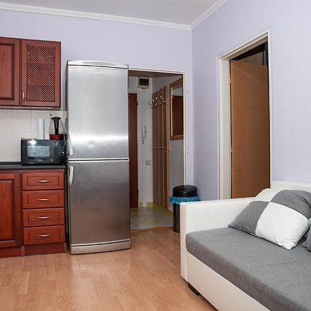 Lovely One Bedroom Apartment Nové Zámky Екстериор снимка