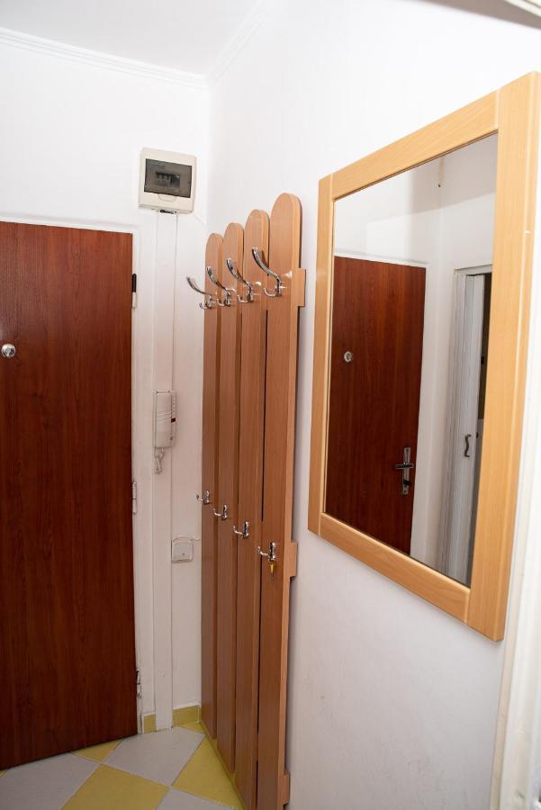 Lovely One Bedroom Apartment Nové Zámky Екстериор снимка